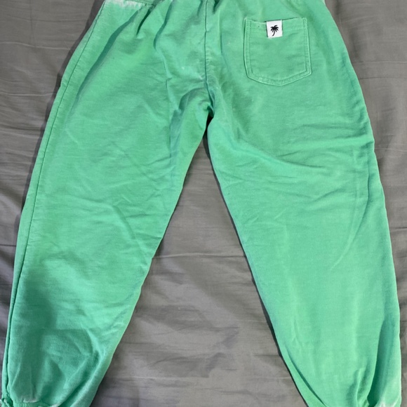 Authentic soft preppy beach sweats - Picture 2 of 4
